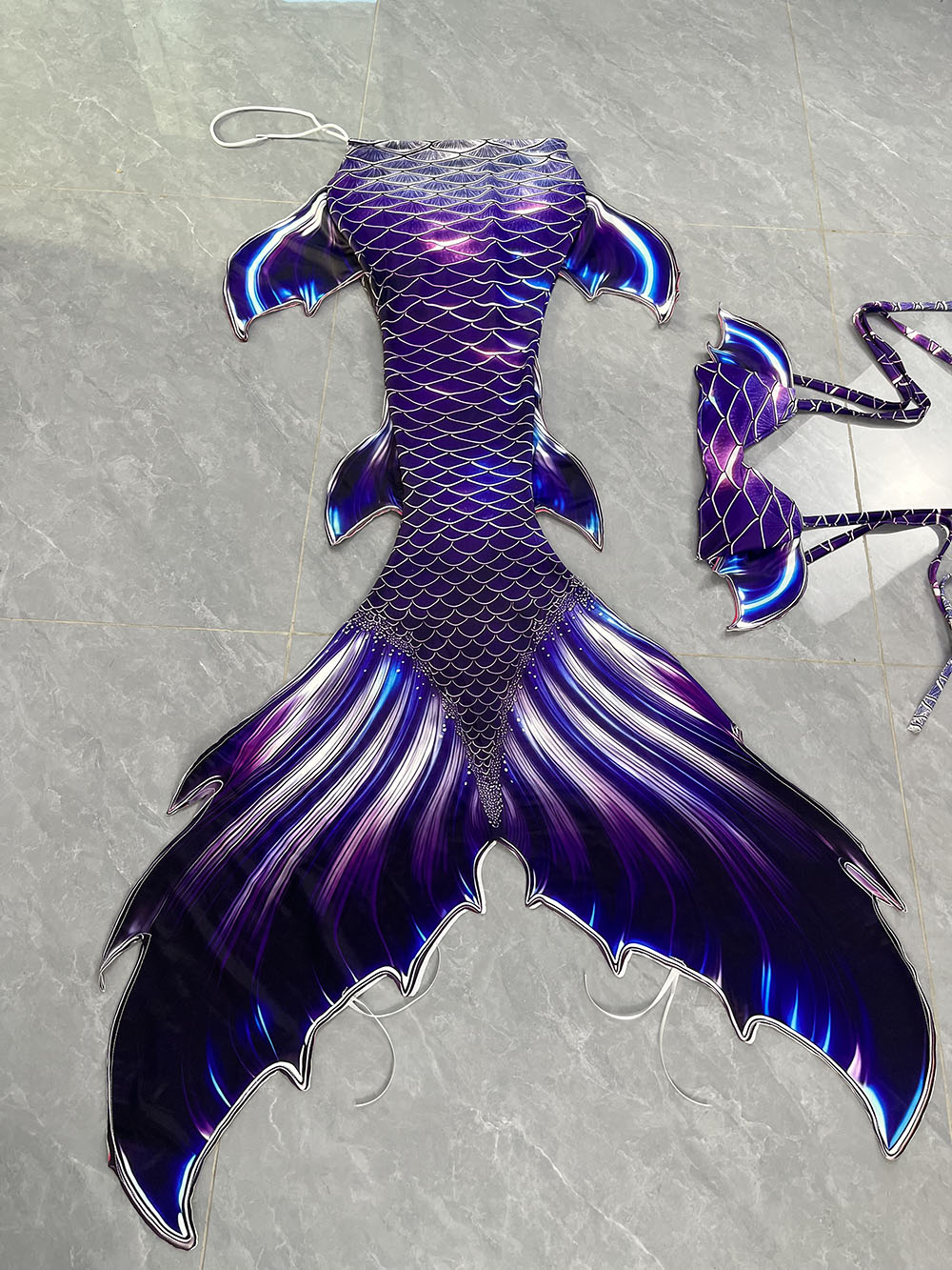 Colorful Dreamy Mermaid Tail A - Aquarium Marine recension och pris